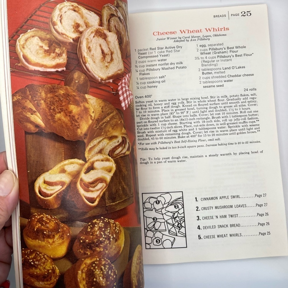 100 New Bake Off Recipes Vintage Grand National Pillsbury 1965 USA Winners - Picture 10 of 12